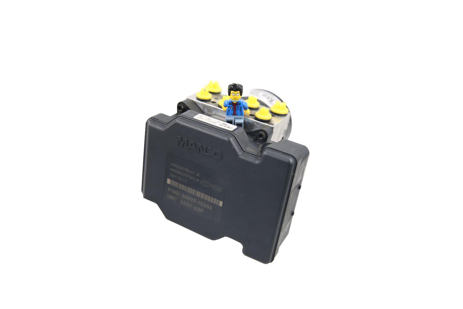 Naprawa pompa ABS Kia Magentis 58910-2G600 BH60137031