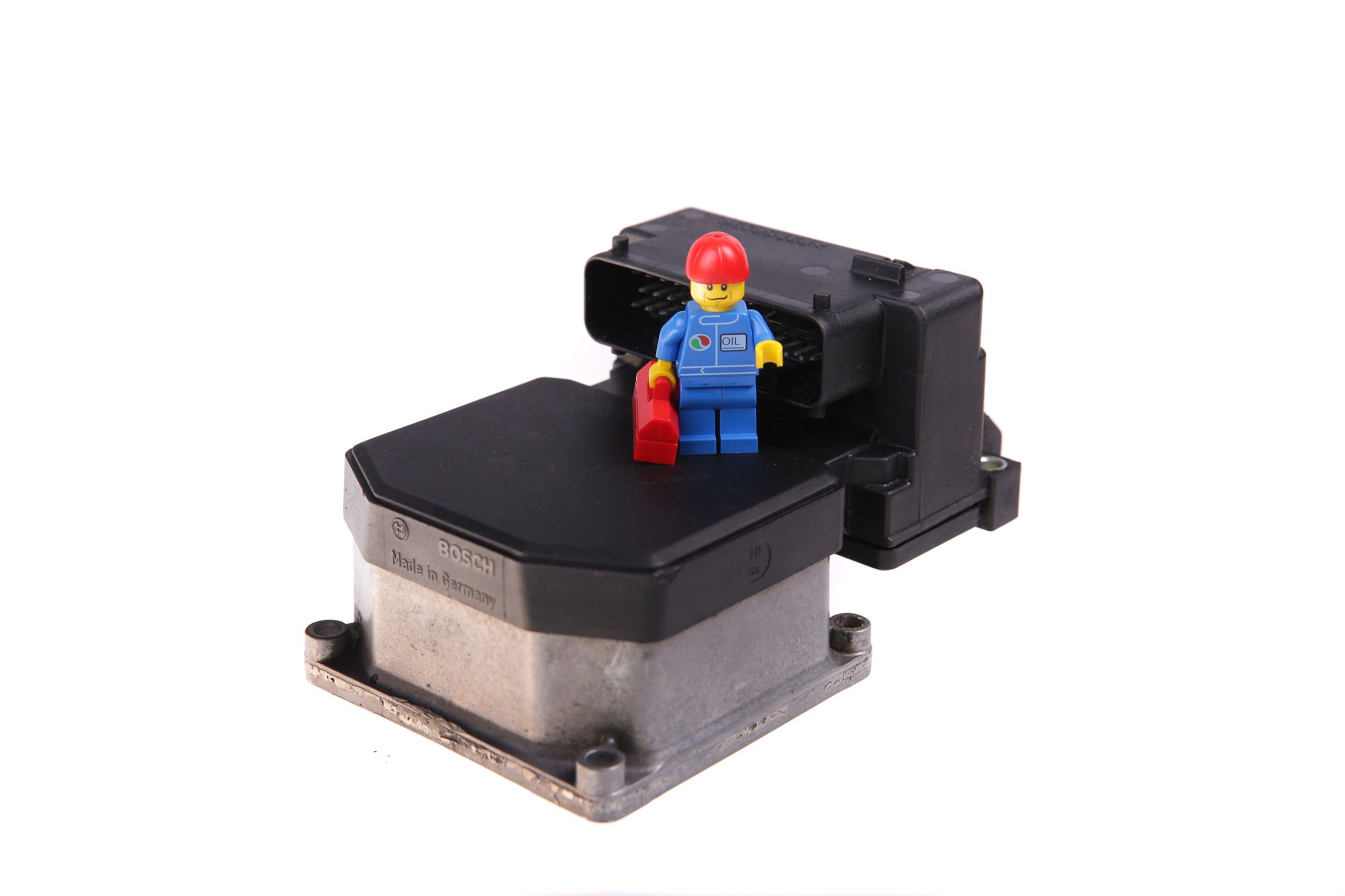 POMPA ABS SKODA  6Q0907379H 6Q0614417E Bosch 0265900009 0265224011